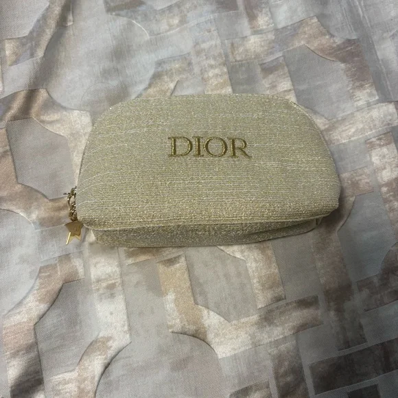 Dior Gold Cosmetic Bag - Picture 4 of 4